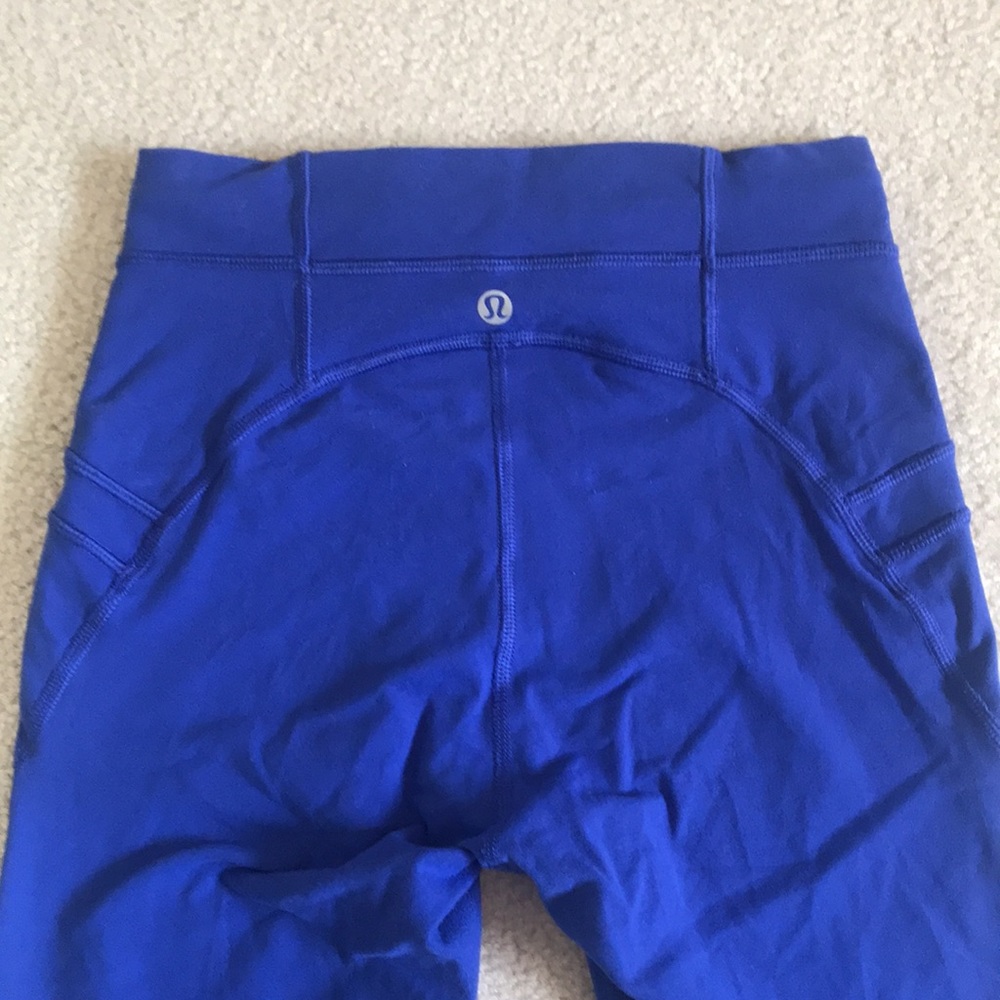 ⚡️Lululemon Capri Leggings - Picture 6 of 7